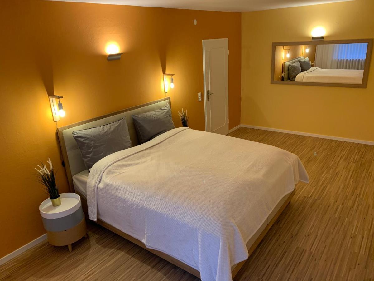 Moderne Ferienwohnung Nahe Swr Und Golfplatz บาเดน-บาเดน ภายนอก รูปภาพ
